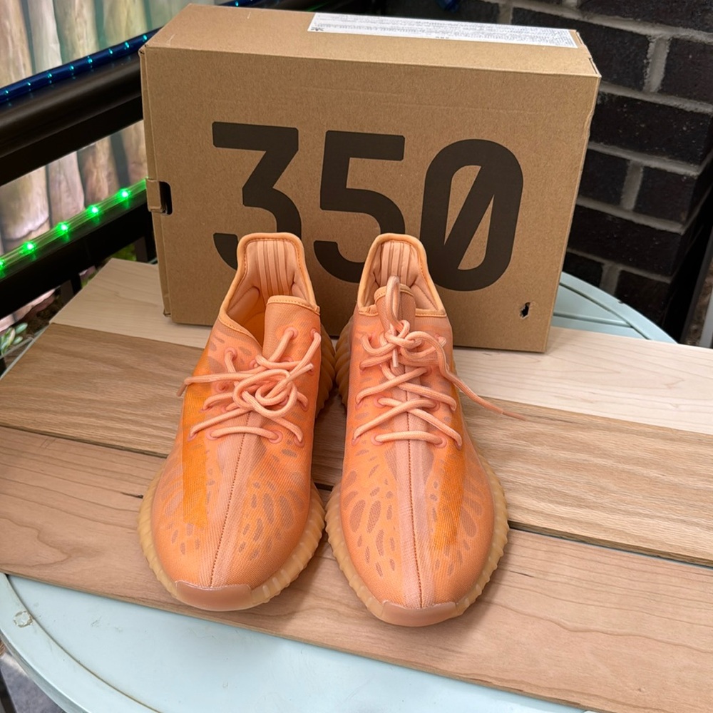 Yeezy Boost 350 V2 10.5